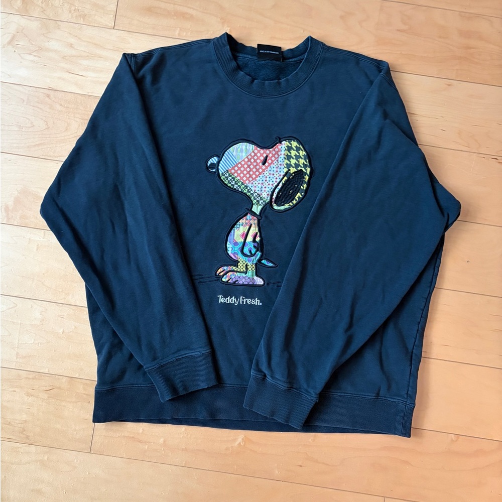 Limited Edition Peanuts Black Men's Crewneck Sweater